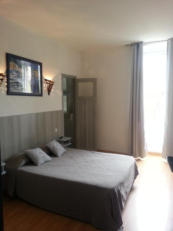 Hotel Univers บาสเตีย ภายนอก รูปภาพ