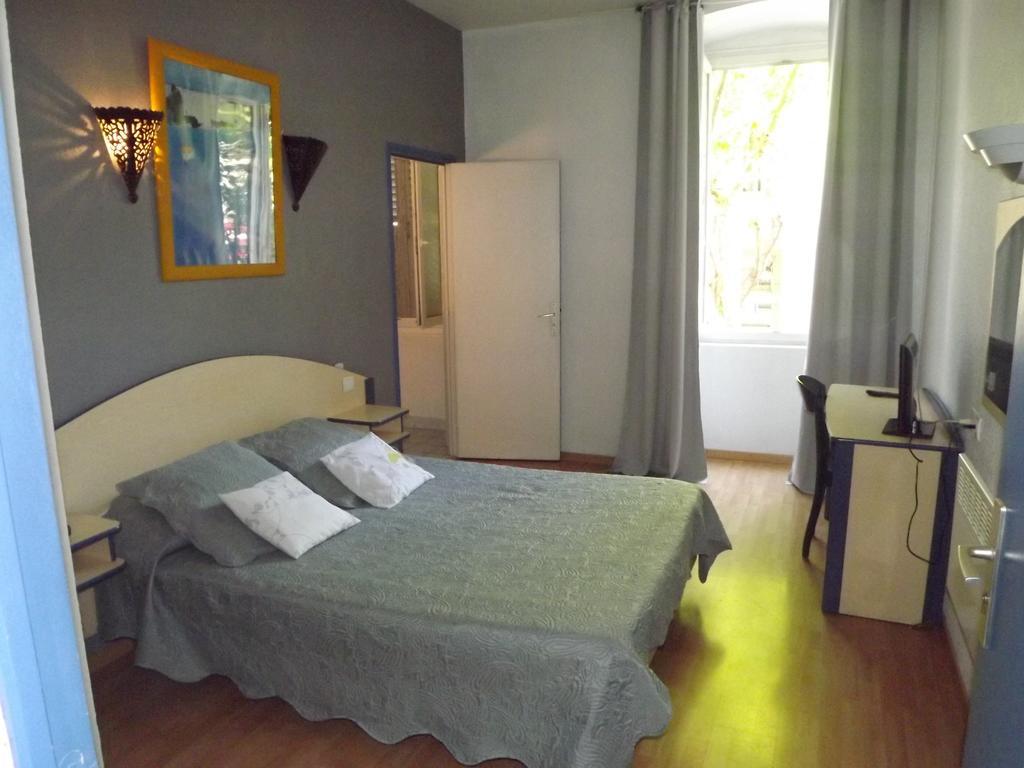 Hotel Univers บาสเตีย ภายนอก รูปภาพ